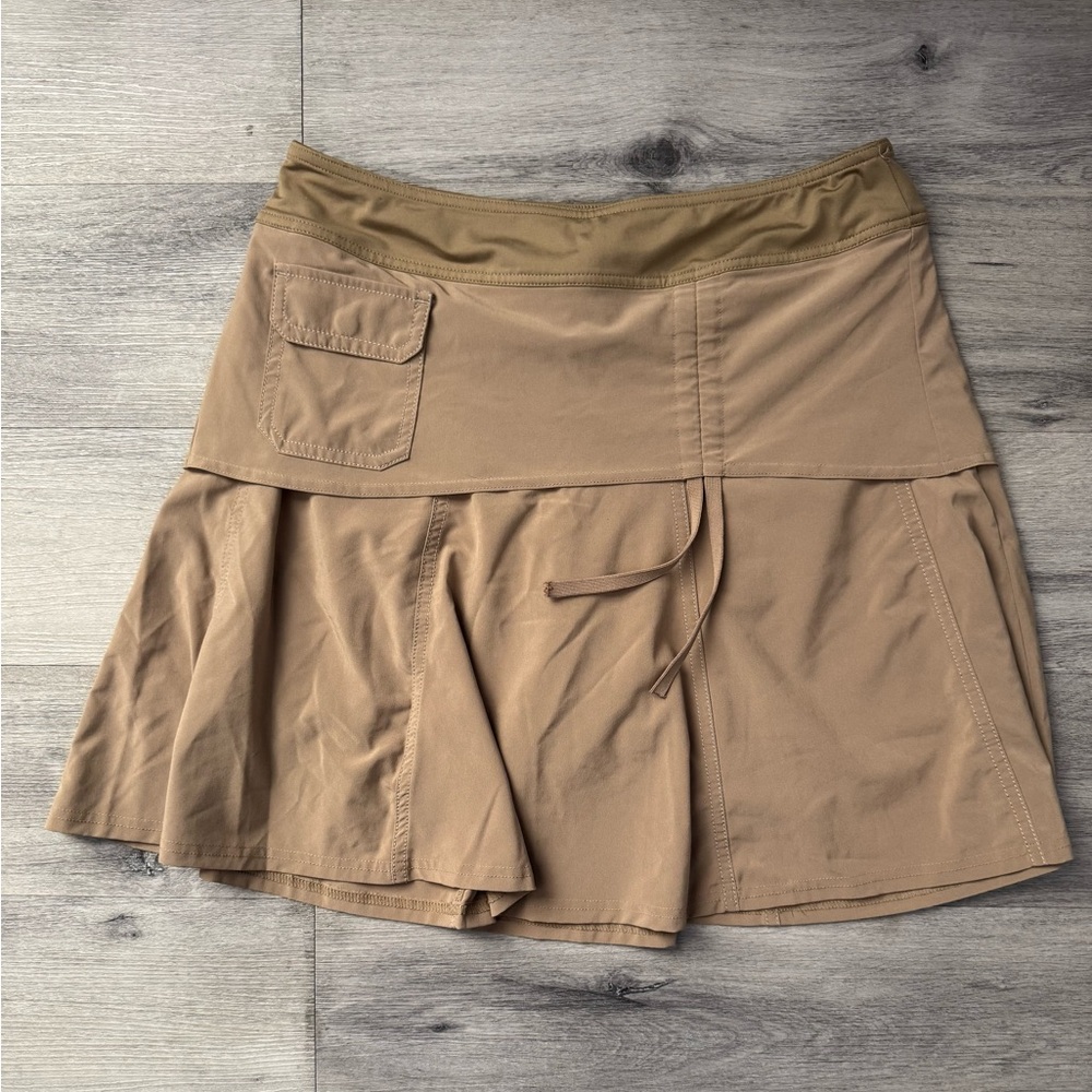Athleta Khakina Wherever Skort